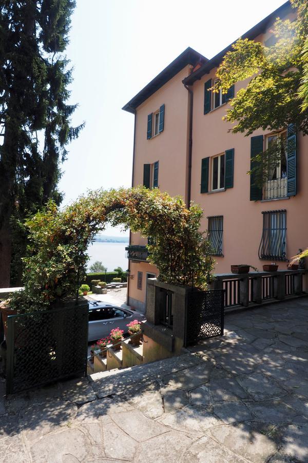 Casa Mondadori Bed and Breakfast Meina Esterno foto